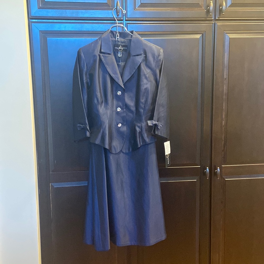 Beautiful evening wear two Pc suit.